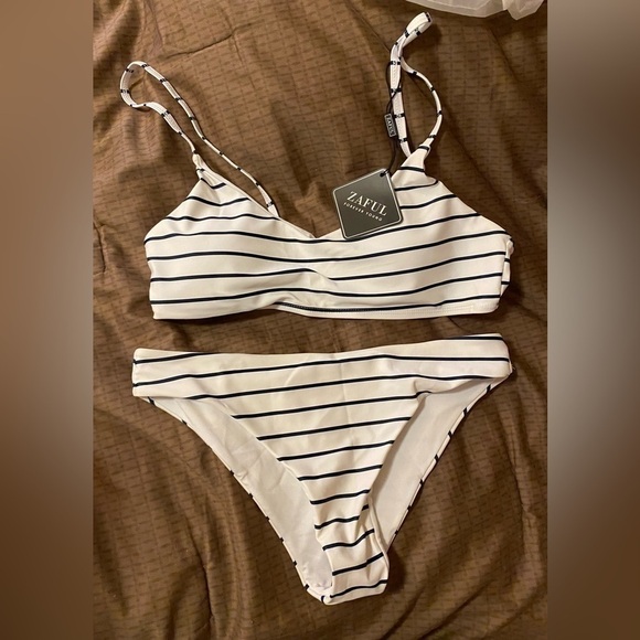Zaful 2 of set bikini - Picture 1 of 3